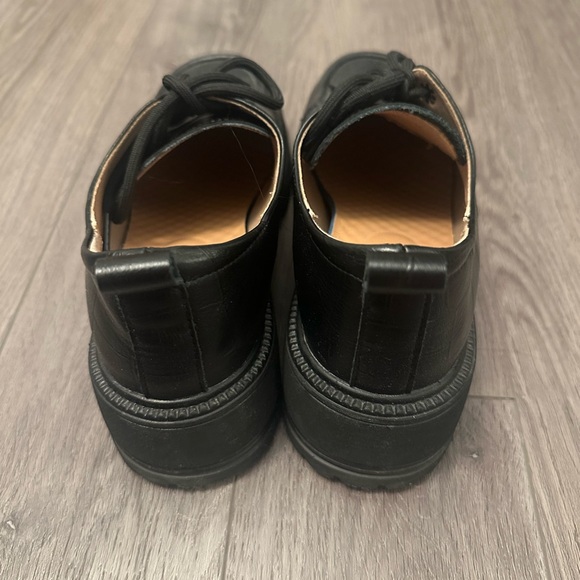 Black Lace-Up Chunky Loafers - Picture 4 of 5